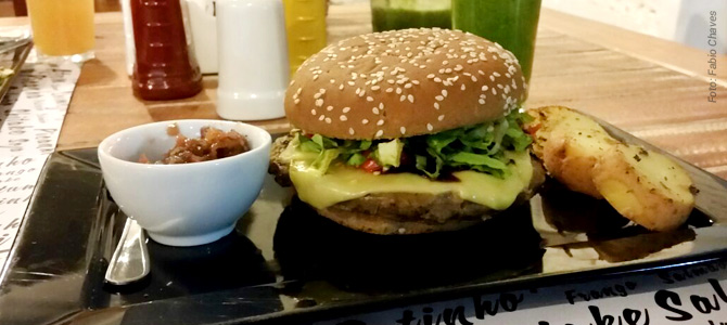 Campinas: nova hamburgueria oferece sanduíches veganos caprichados e sobremesas