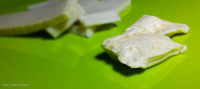 Análise de produto: experimentamos os queijos veganos fermentados da marca carioca NoMoo